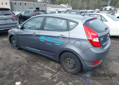 2015 Hyundai Accent Gs z USA, uszkodzony, nr VIN KMHCT5AEXFU230282